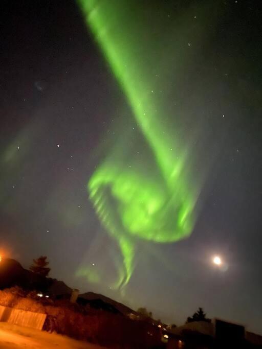 Luxury Cottage Located In The Golden Circle, Mountain View! Laugarvatn Bagian luar foto