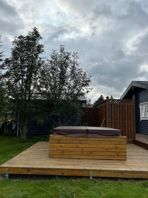 Luxury Cottage Located In The Golden Circle, Mountain View! Laugarvatn Bagian luar foto